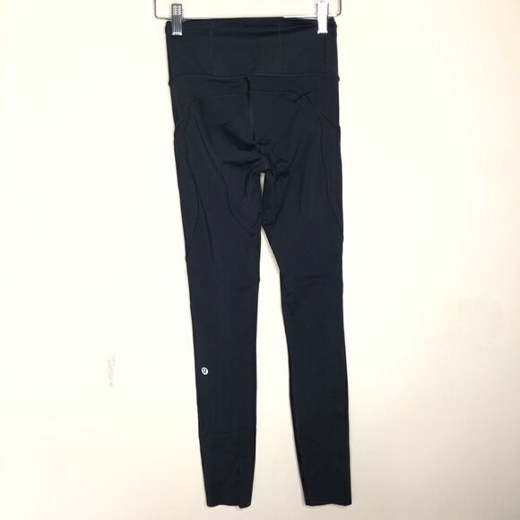 Lululemon Sz 2 Black Leggings - Picture 3 of 4